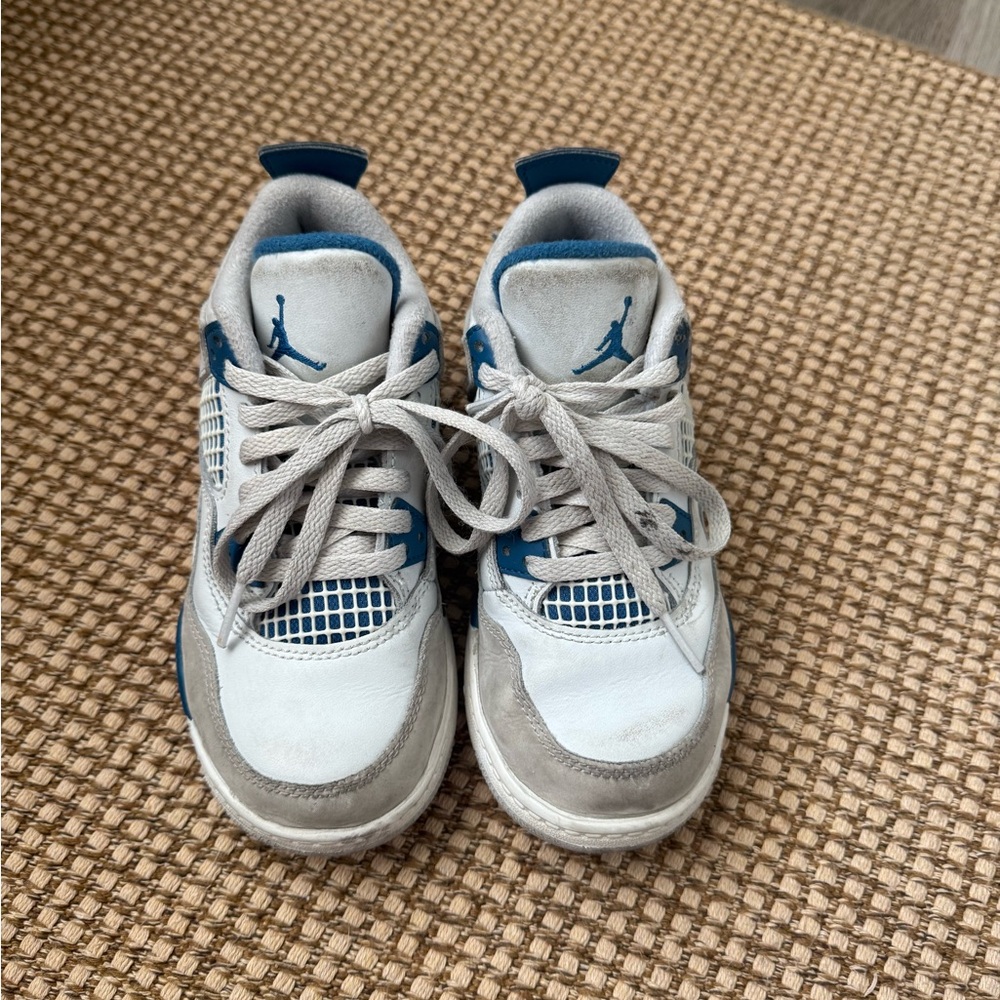 Nike air Jordan retro blue